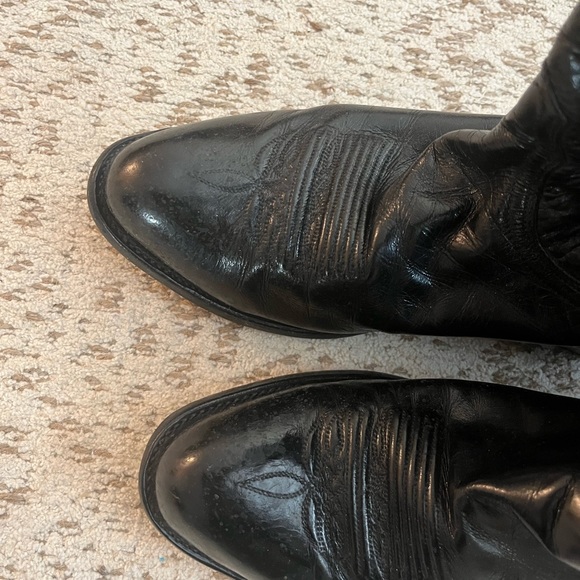 Lucchese Men’s Cowboy Boots - Picture 3 of 5